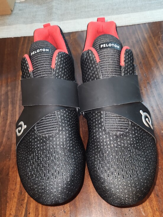 PELOTON ALTOS BIKE SHOES MENS 10.5